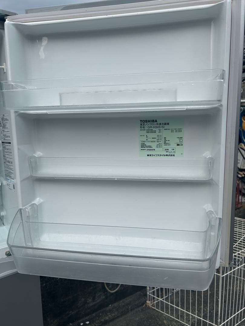 TOSHIBA 340L 3ドア冷凍冷蔵庫　GR-GR-H34S 2016年製