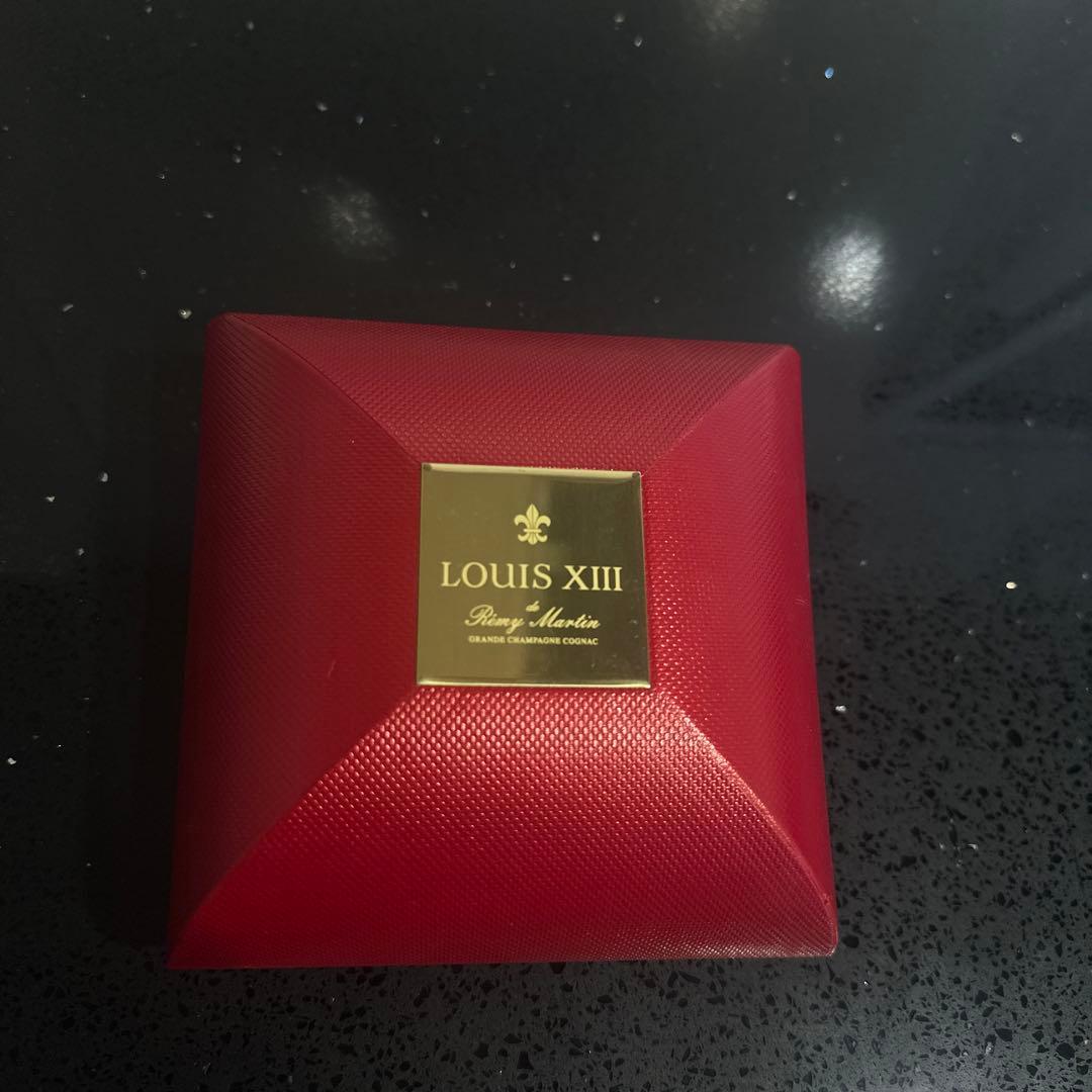 Rémy Martin ルイ・13世ミニ 1786年物　クリスタルグラス付き