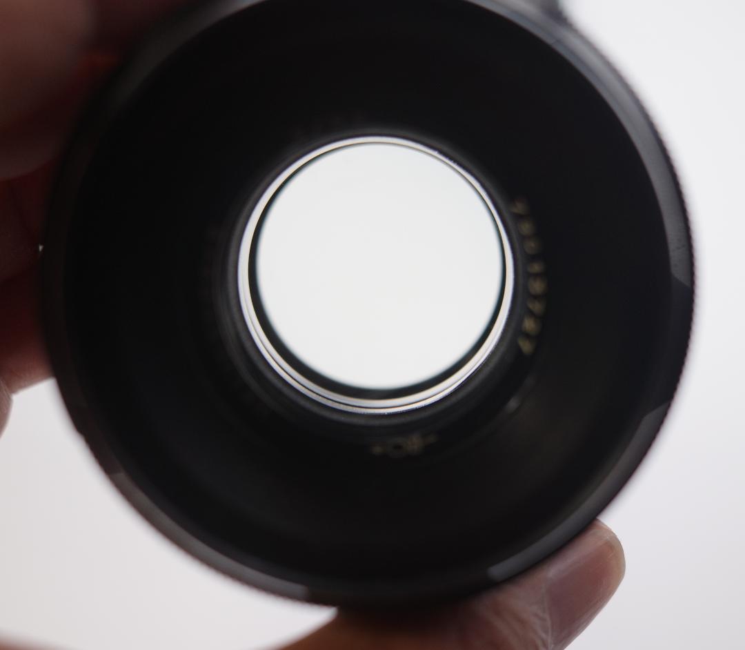 32　ヘリオス　44-2ぐるぐるボケレンズ メタル製フード付