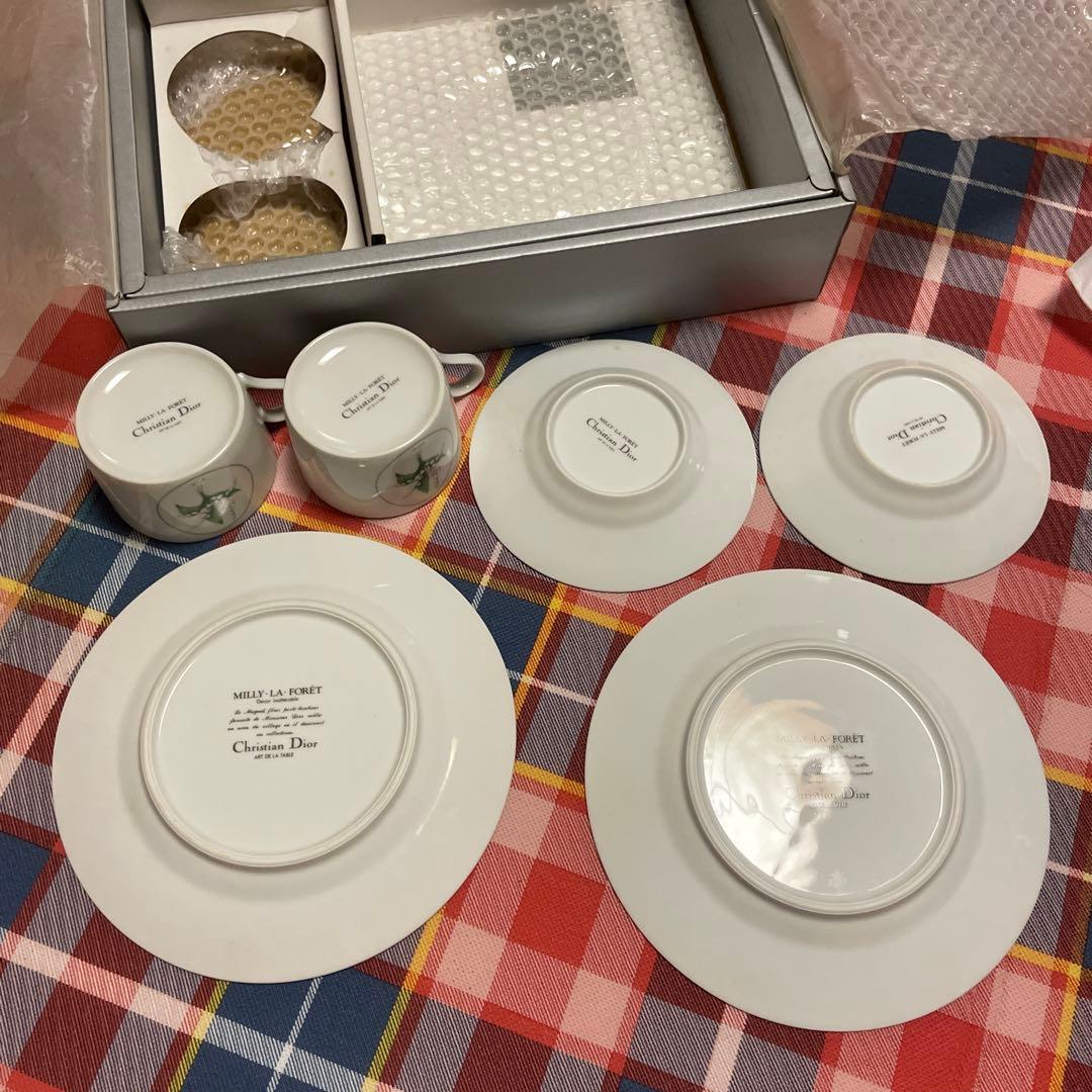 クリスチャンディオール ミリラフォーレ カップソーサーセット&大皿2枚　新品
