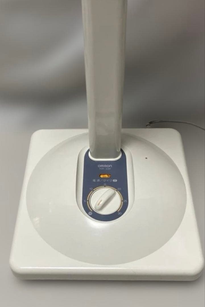 オムロン 赤外線治療器 HIR-220治療器 未使用品 医療用具承認番号 取得済