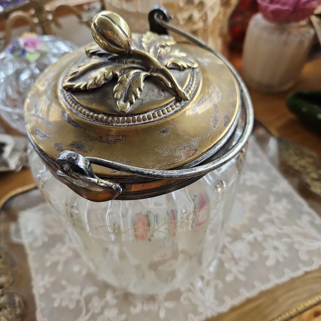 ワケ有り‥アンティークガラスビスケットジャー