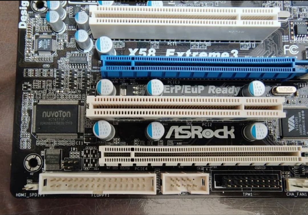 AsRock X58 Extreme3+i7 980x+CPUクーラー+24GB