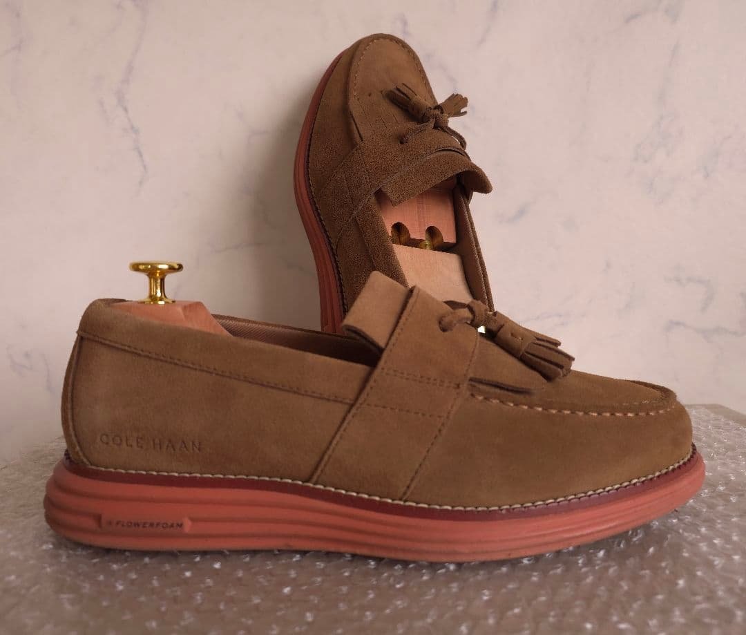 美品 コールハーン 希少な10周年モデル スエード タッセルローファー