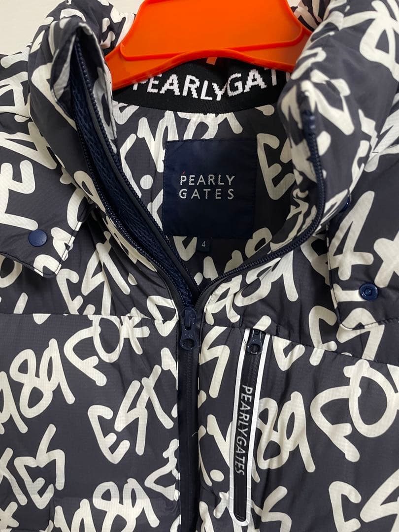 未使用品　PEARLY GATES ロゴプリントジャケット　4サイズL ネイビー