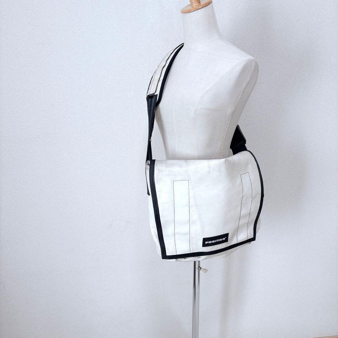 FREITAG F12 Dragnet オールオフホワイト メッセンジャーバッグ