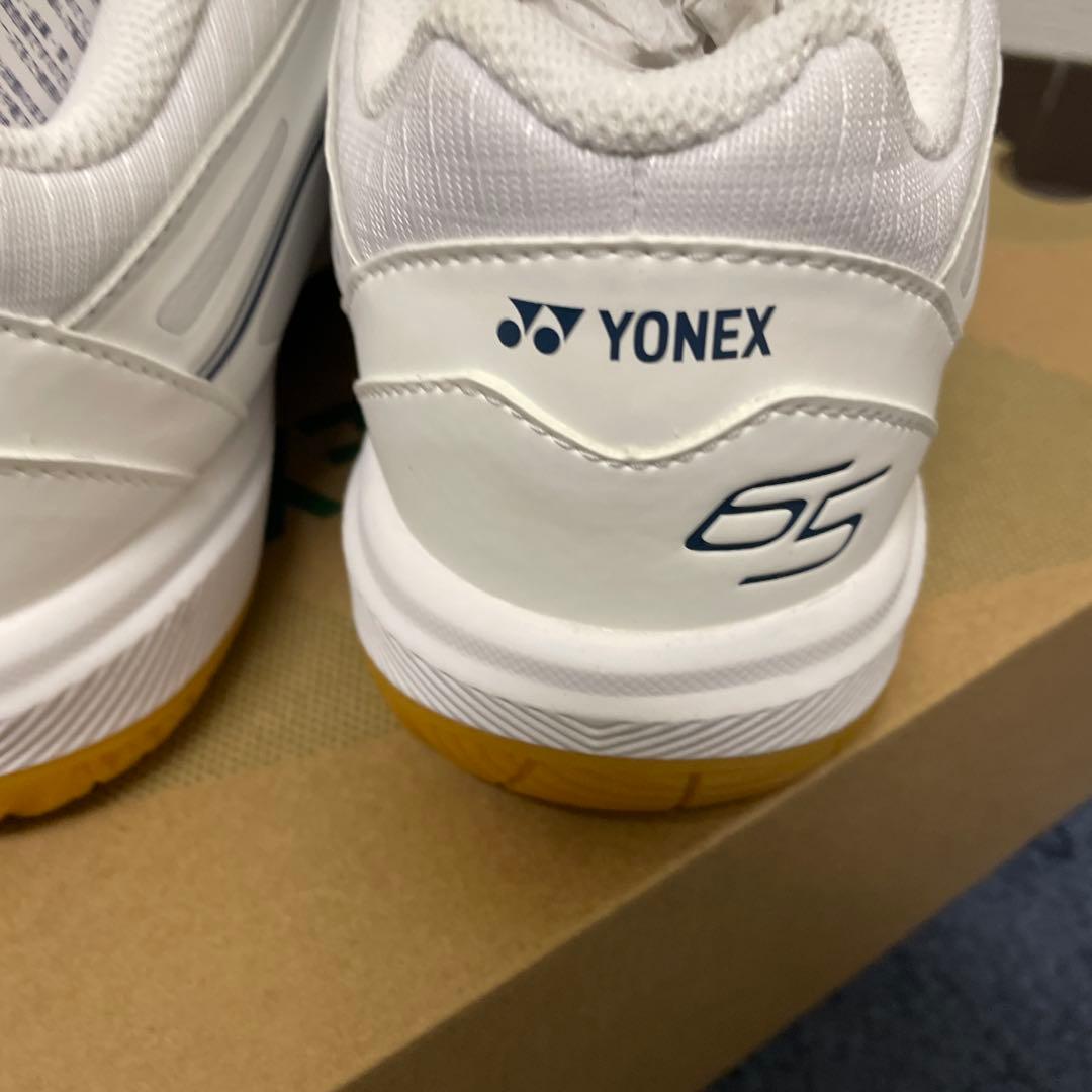 YONEX ヨネックス パワークッション65Z SHB65Z4L 25.5CM