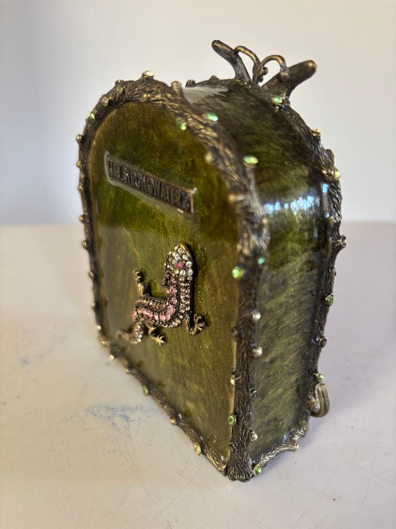 JAY STRONGWATER リザードと蝶の時計