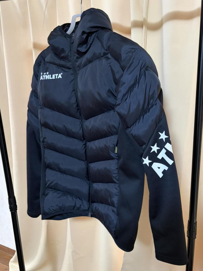 ATHLETA ピステ ウィンドブレーカー セットアップ 上下 中綿 ウォーム