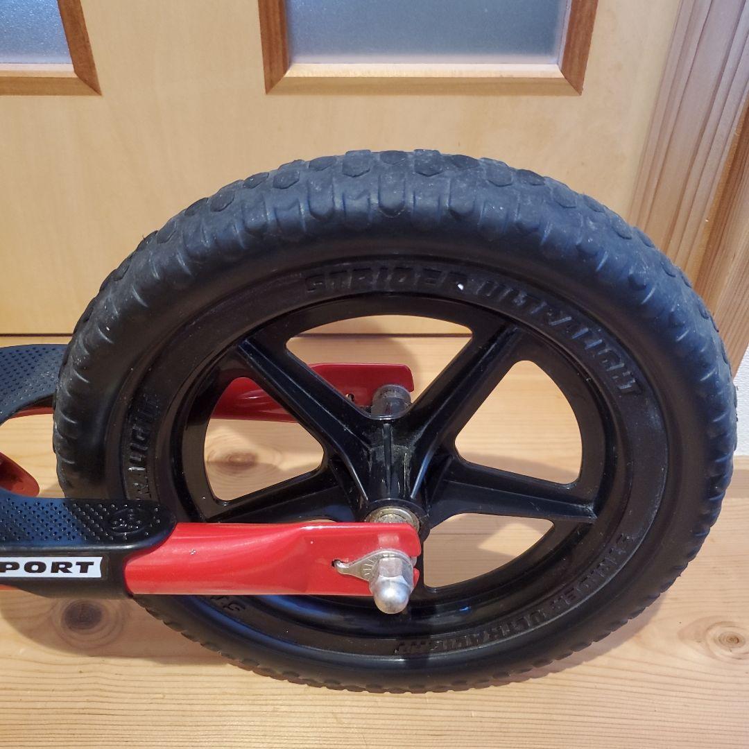 STRIDER ストライダー　スポーツモデル バランスバイク 12インチ レッド