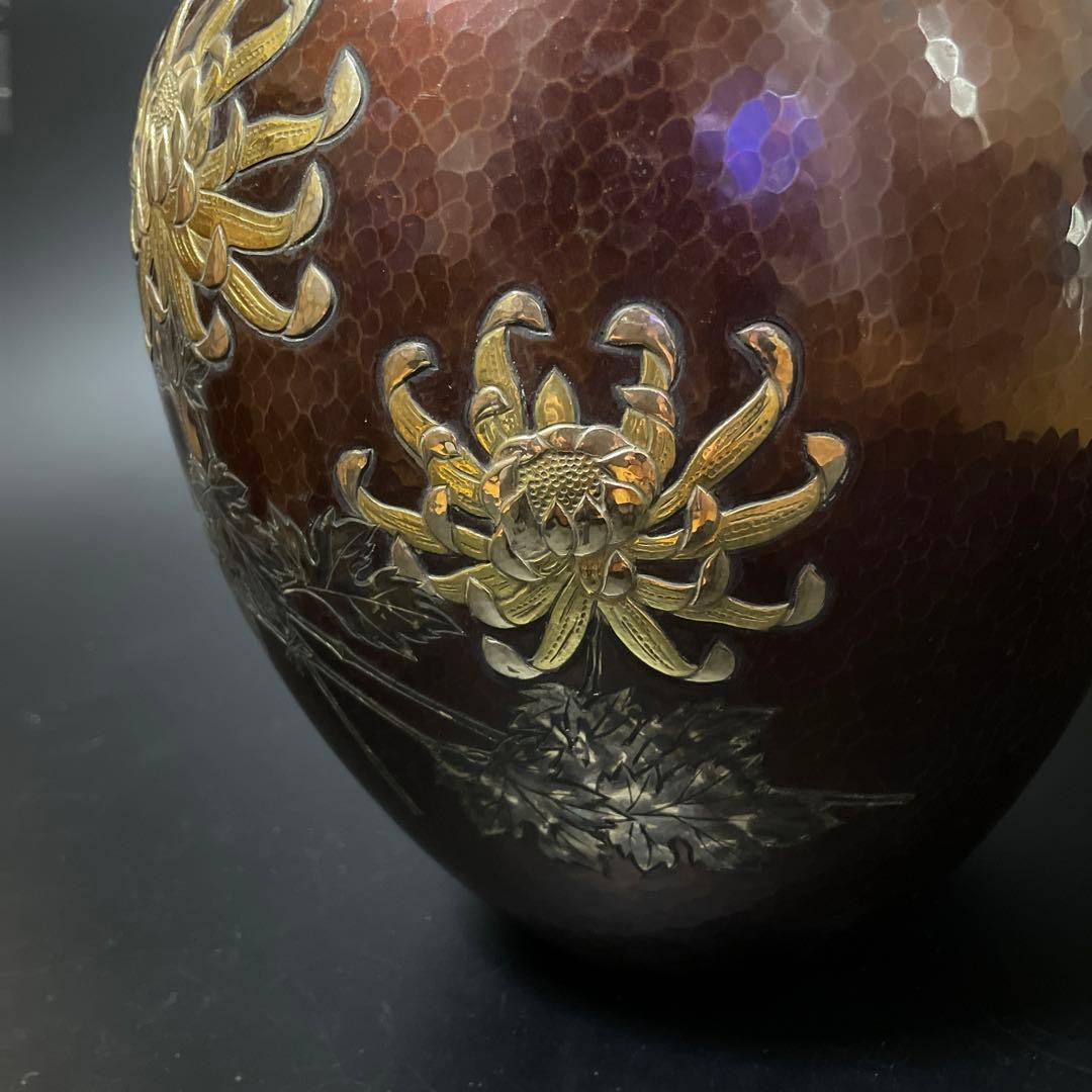 時代物　銅虫花瓶　打ち出し花瓶　在名あり