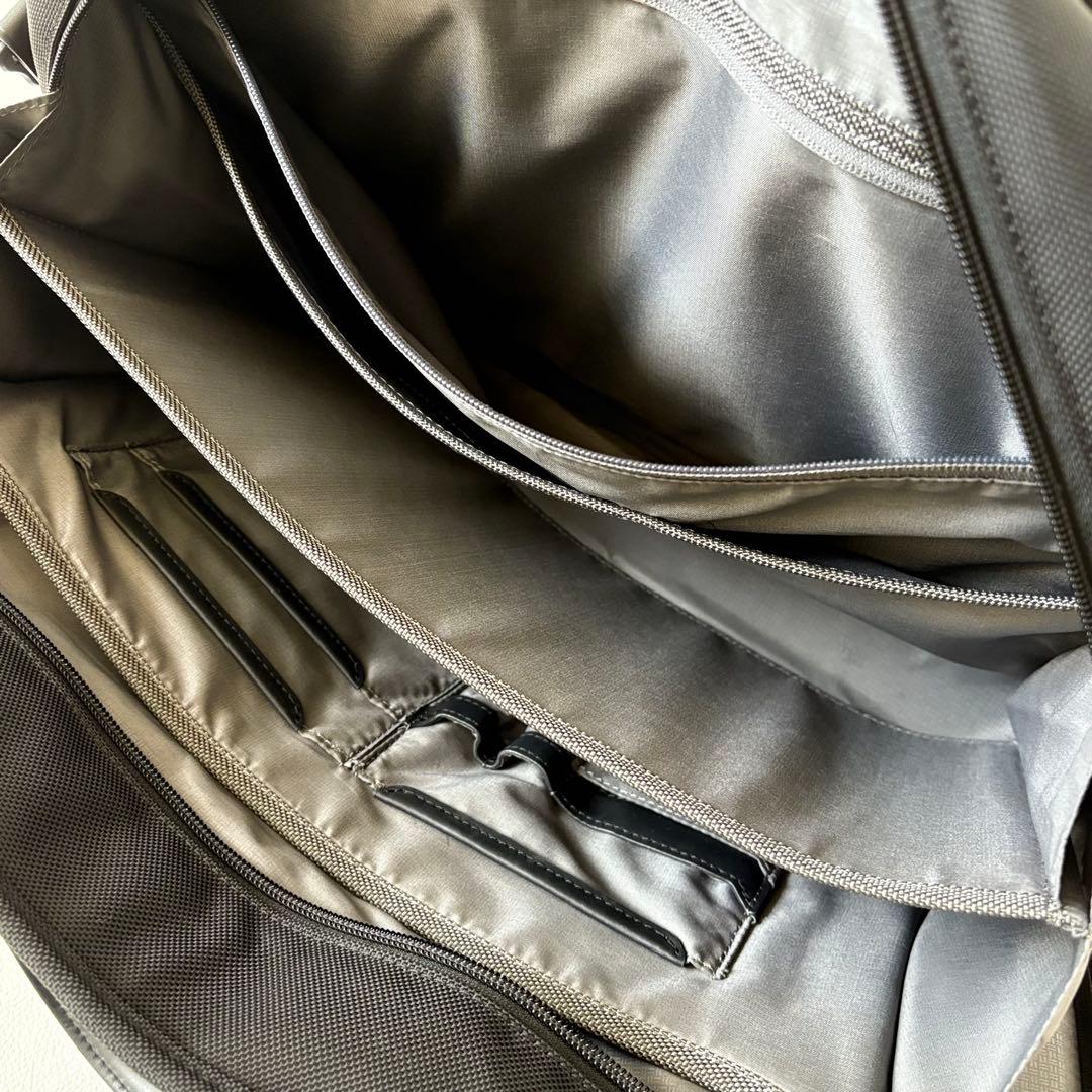 TUMI ALPHA 3 インターナショナル・オーガナイザー・ブリーフ　日本限定