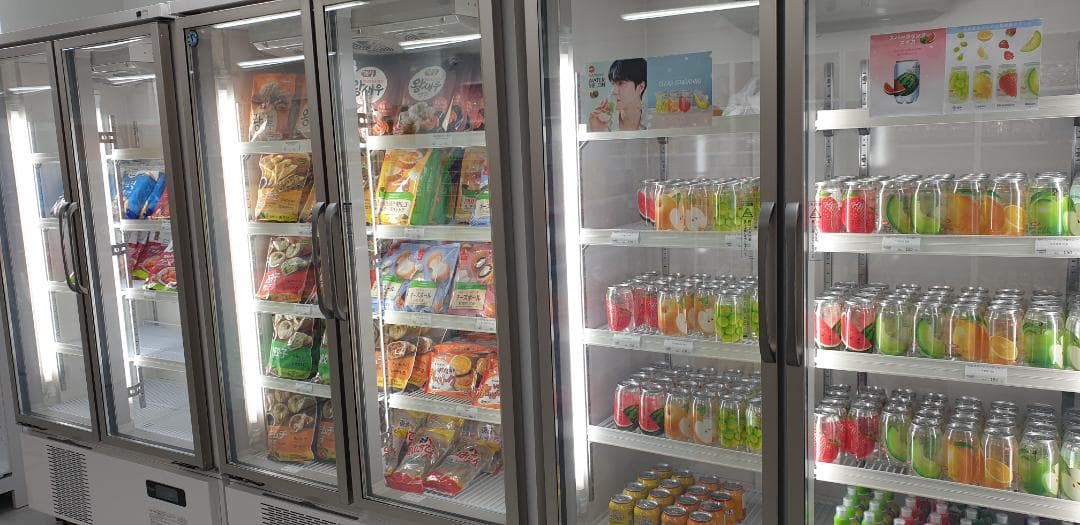 【値下げ】USF-120AT3 冷凍庫 1200mm ガラス扉