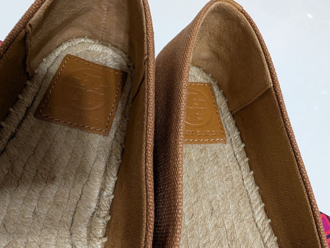 bell39　新品トリーバーチ　エスパドリーユスタイルシューズ23.5