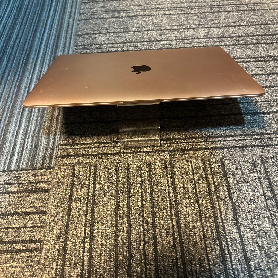 MacBook Air 2020 13インチ M1 8GB 256GB 10