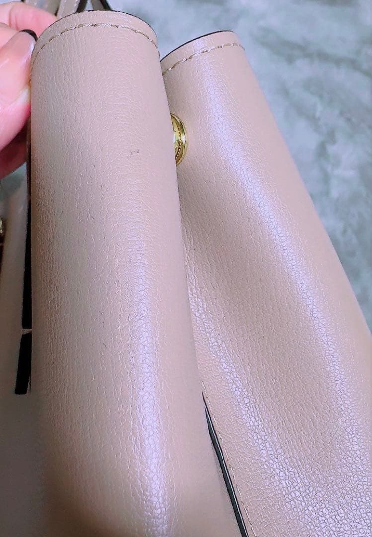 み*い様 COACH ショルダーバッグ ベージュ