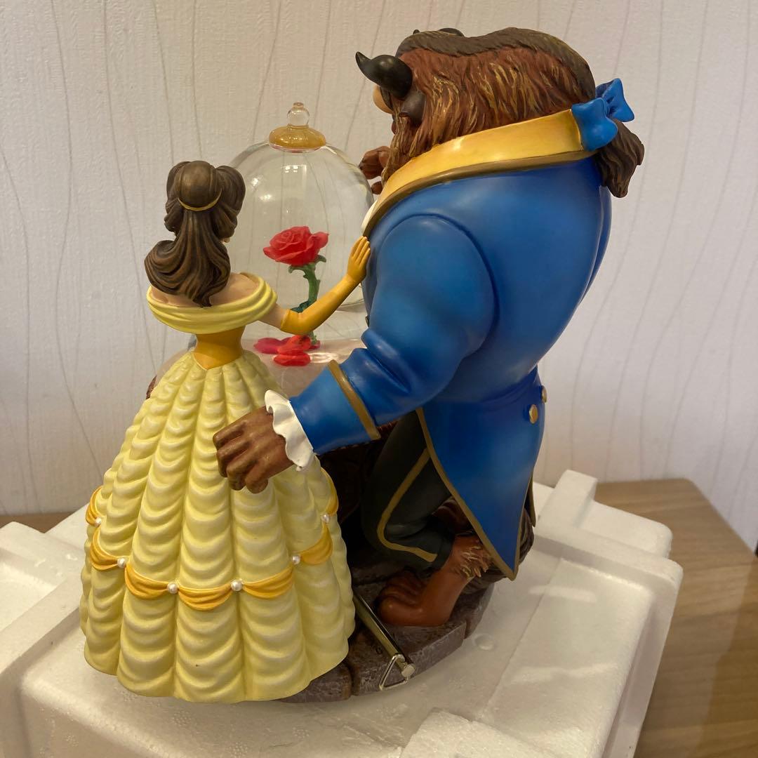 ディズニー　スノーグローブ美女と野獣