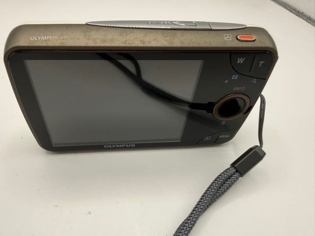 オリンパス　4.7-23.5mm コンパクトデジタルカメラ