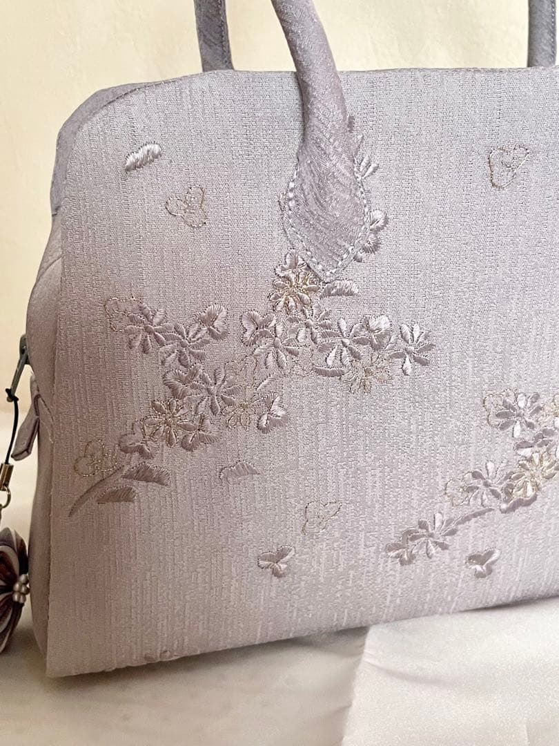 和装用利休バッグ　底鋲、つまみ細工付き