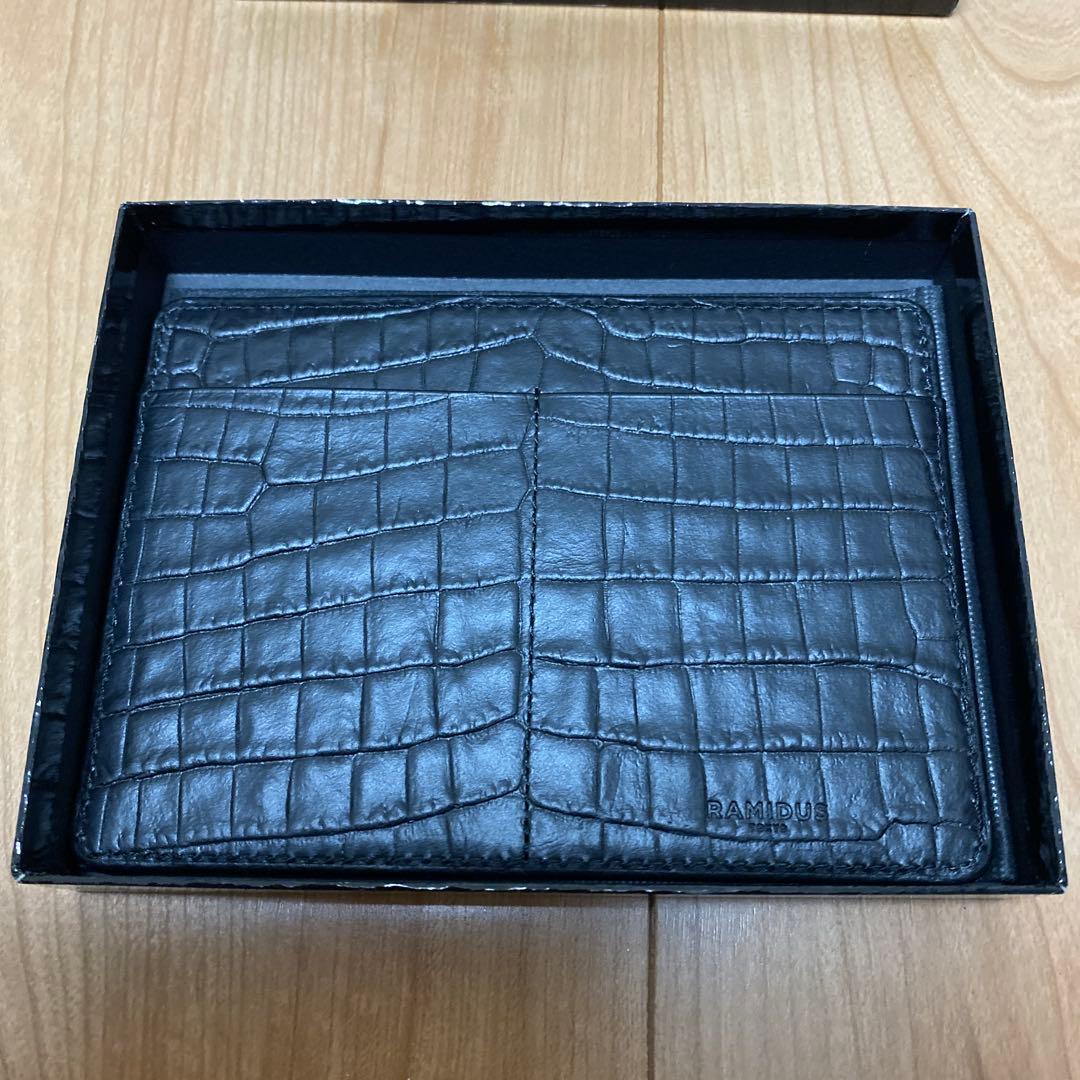 RAMIDUS パスポートケース