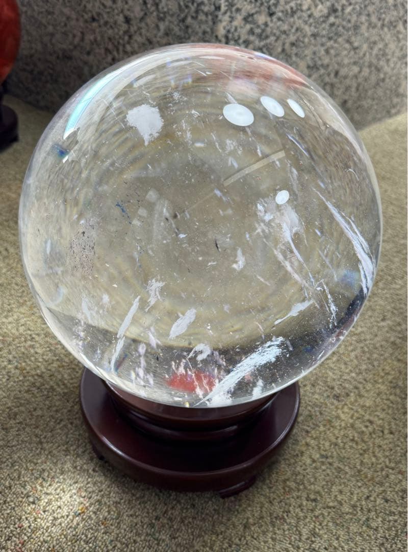 水晶玉(台座付き) 巨大大玉　30cm / 30kg