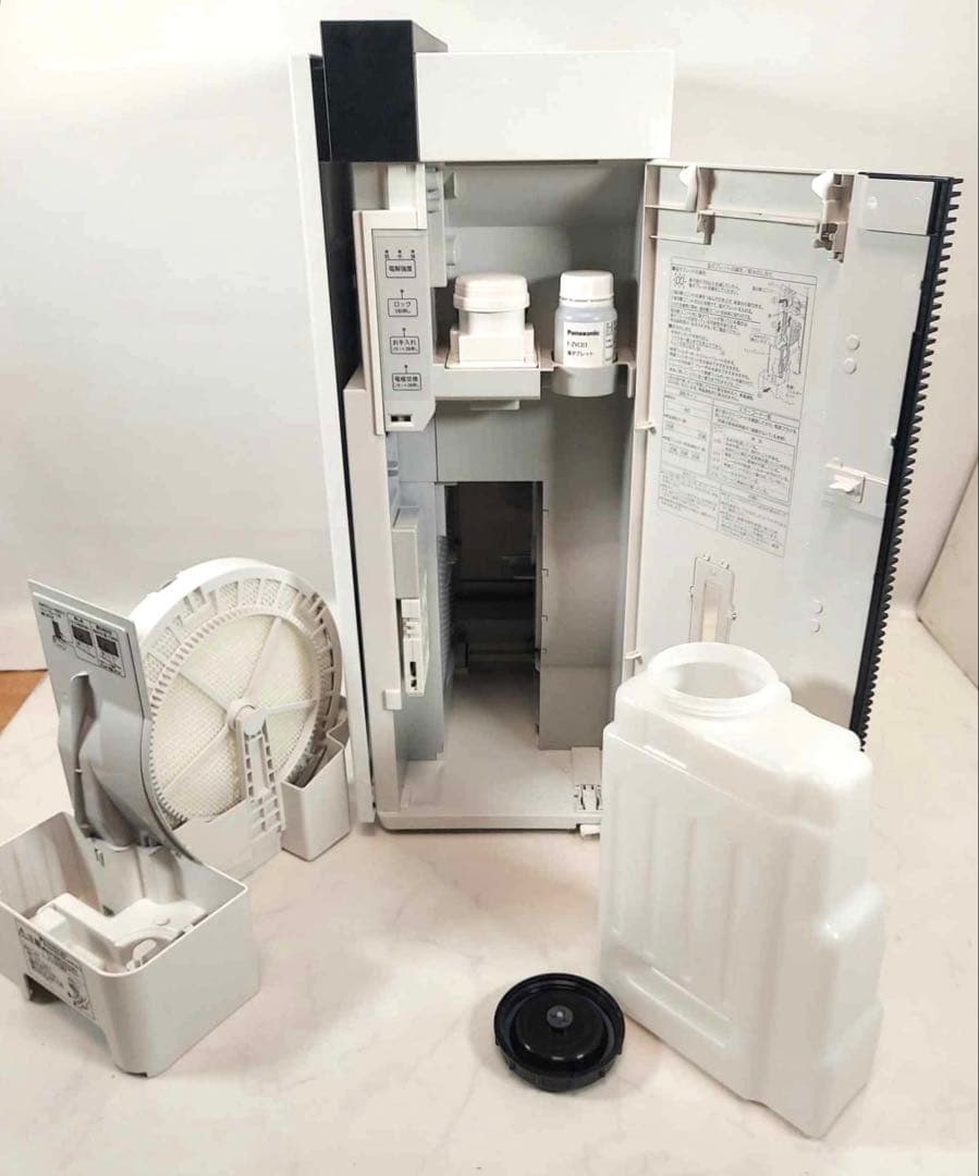 Panasonic 次亜塩素酸 空間除湿脱臭機 F-MV2300 2024年製