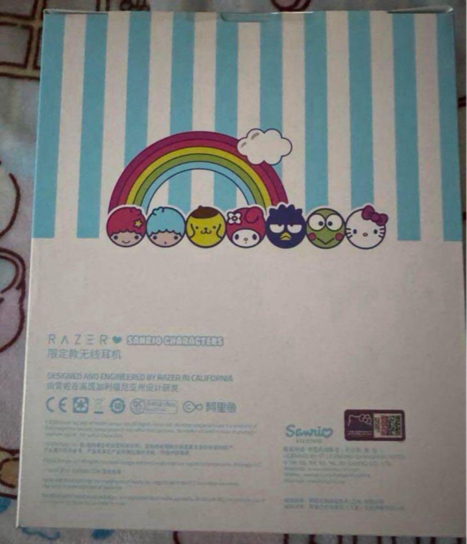 ハローキティ　サンリオ RAZER ゲーミングヘッドセット　ヘッドホン　新品