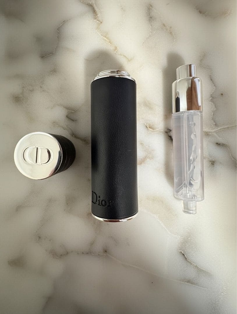 Dior SAUVAGEオードゥ パルファ ン・リフィラブルスプレー10ml