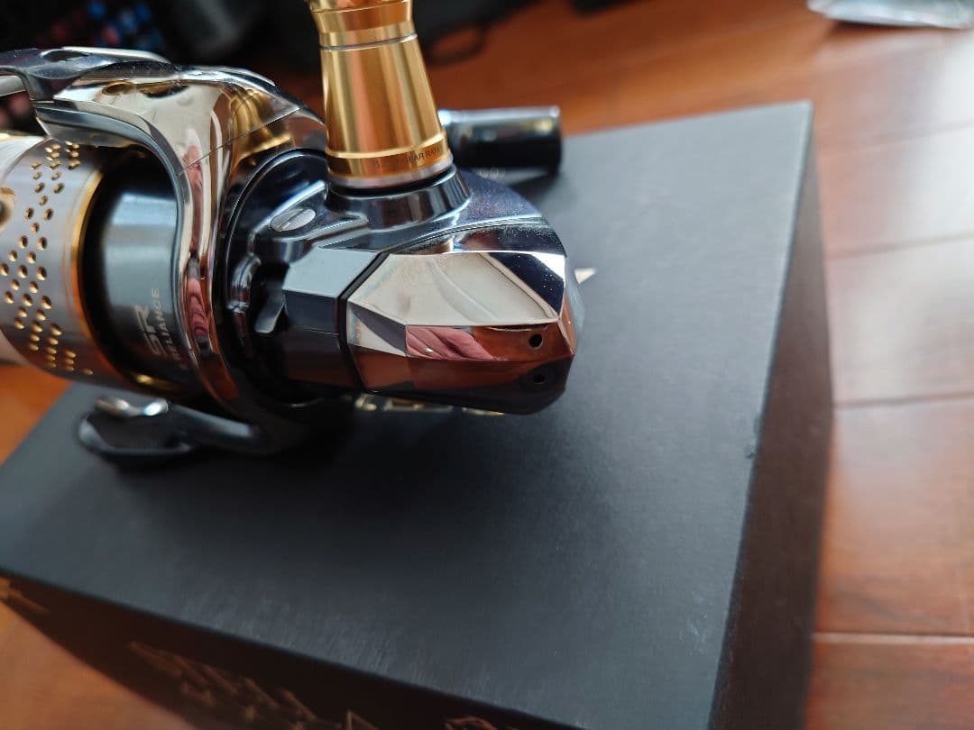 STELLA スピニングリール 10ステラ4000XG 夢屋ノブ付き。