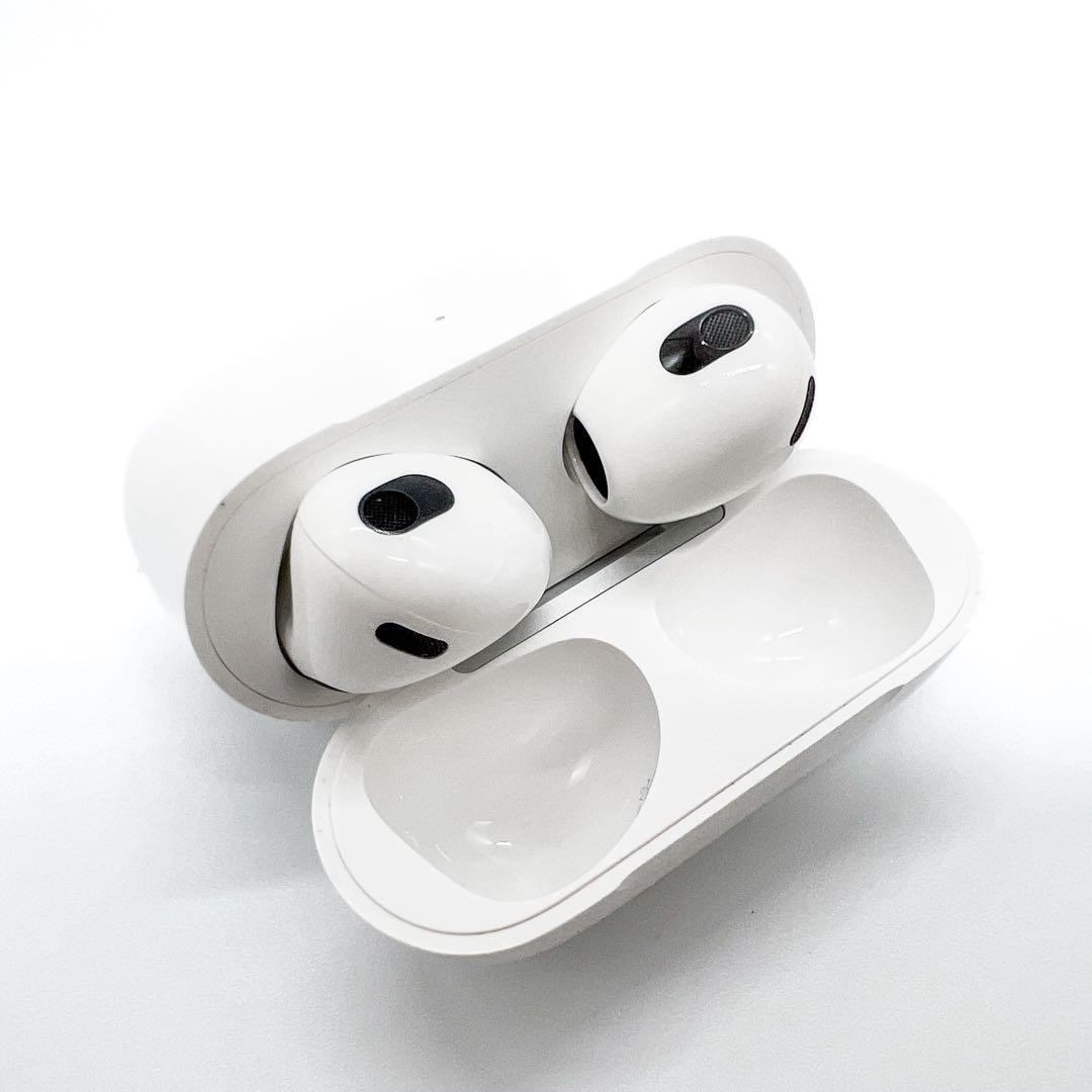 【美品・箱付】AirPods 第3世代 MME73J/A クリーニング済・送料込