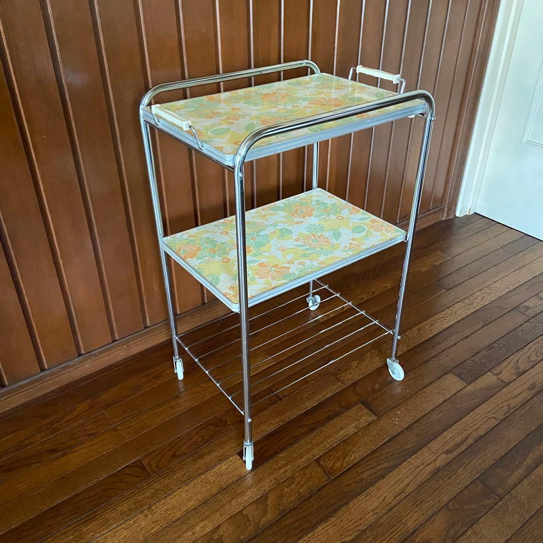 昭和レトロ　キッチンワゴン　花柄　3段　当時物　レトロポップ　トレー