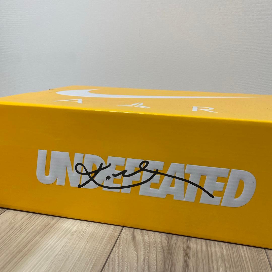 NIKE KOBE V PROTRO × UNDEFEATED