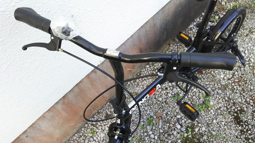 折りたたみ自転車　16インチ　ノーパンクタイヤ　ミニベロ　本体のみ