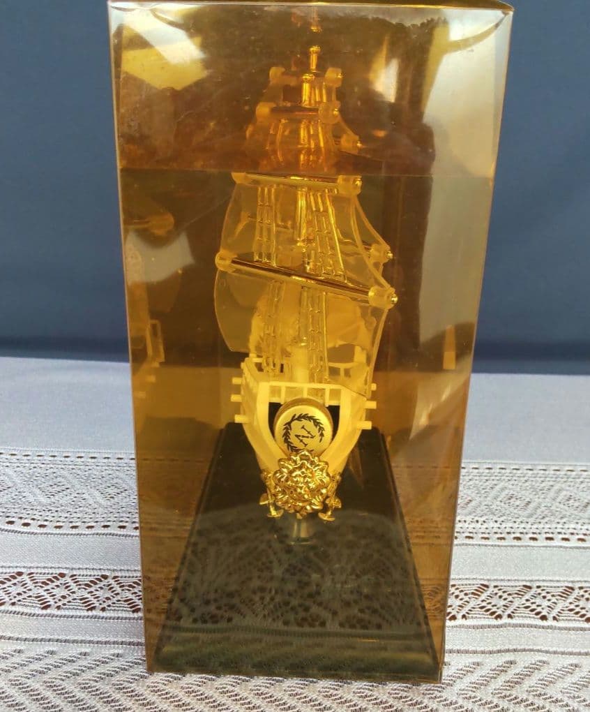 ミニボトル洋酒・ミニチュア 楽器・帆船 × 5