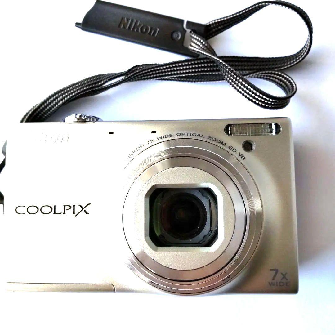 Nikon COOLPIX S6100 シャンパンシルバー(箱、付属品あり)