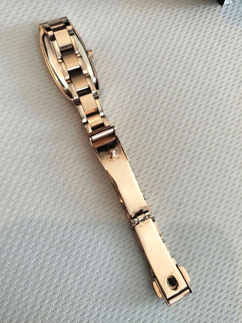 CITIZENクロスシーレディース腕時計