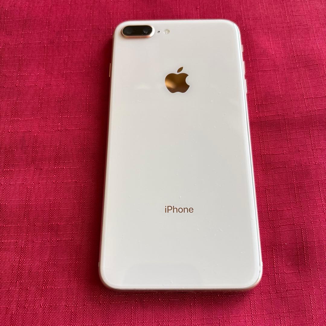 Apple iPhone 8 Plus ホワイト