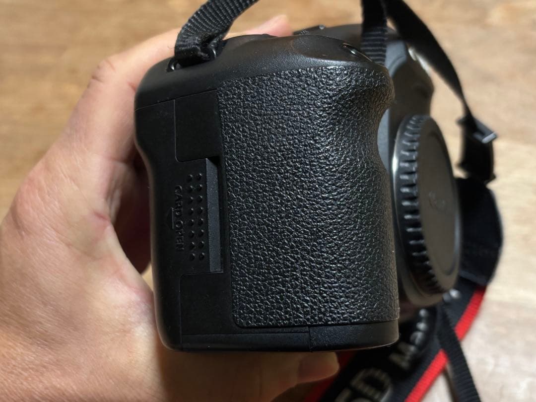 g*9様 Canon EOS 5D Mark II 一眼レフカメラ