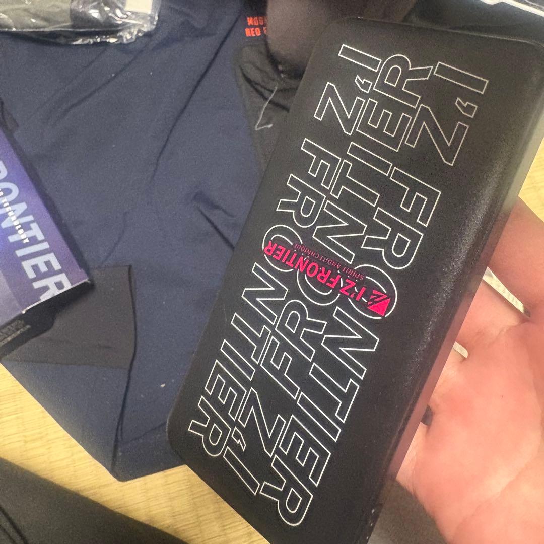 【未開封＆美品】I'Z FRONTIER 空調服 Lサイズ ネイビーカーキ