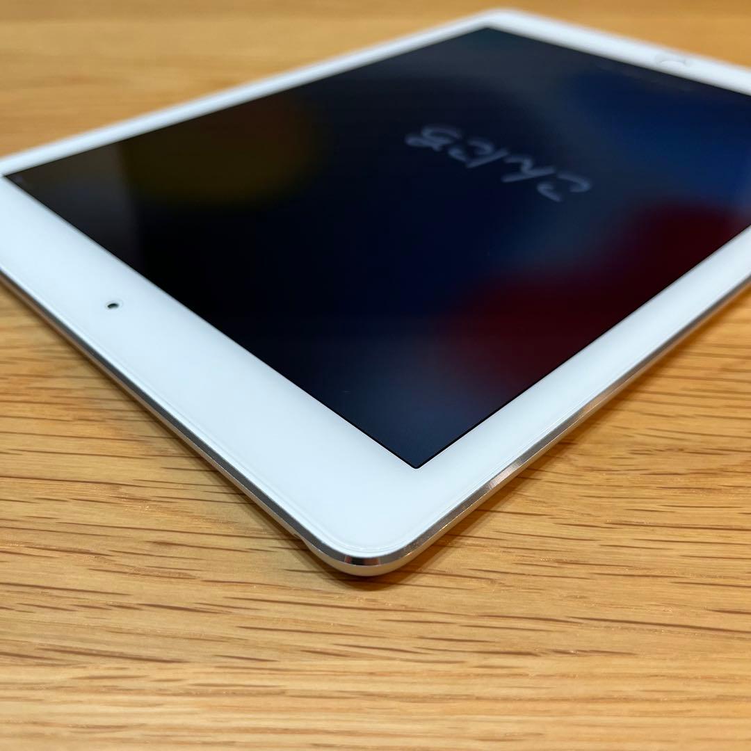 Apple iPad Air2 Wi-Fiモデル 64GB シルバー 美品
