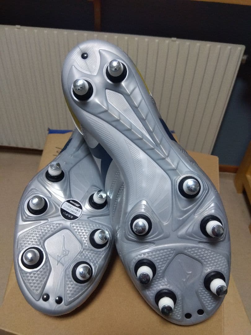 ラグビースパイク／ミズノ／28.5／シルバー／R1GA250104／新品