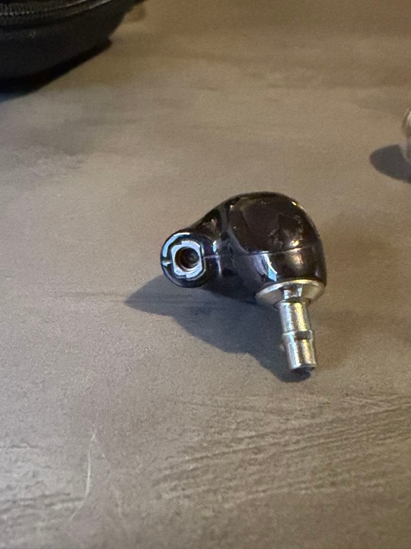 SHURE SE846 クリアとブラック 左側ユニットのみジャンク