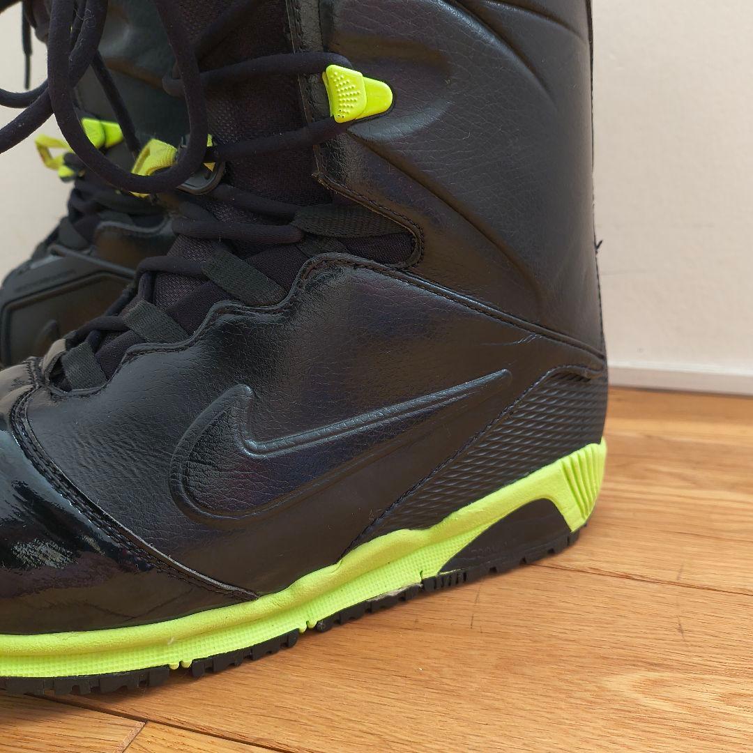 Nike スノーボードブーツ 黒/蛍光イエロー