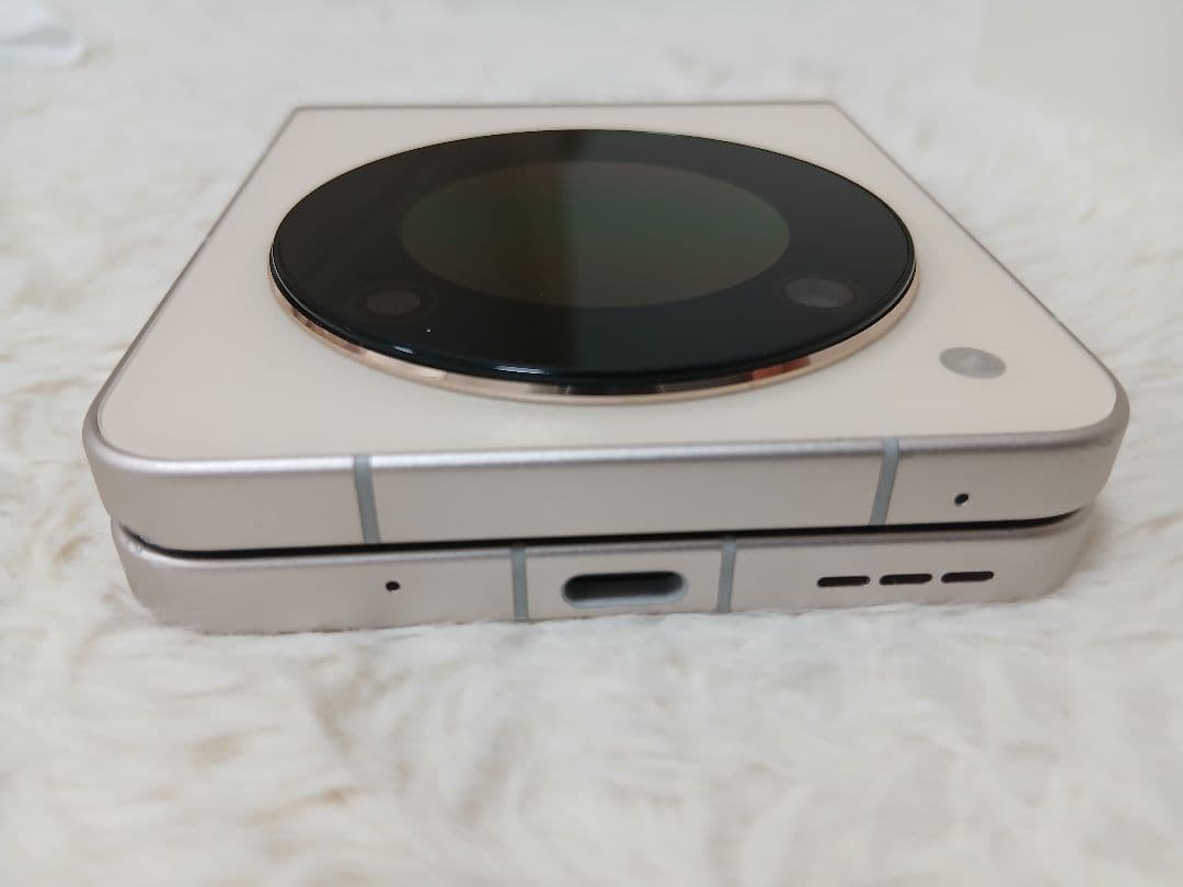 Y!mobile Libero Flip 本体