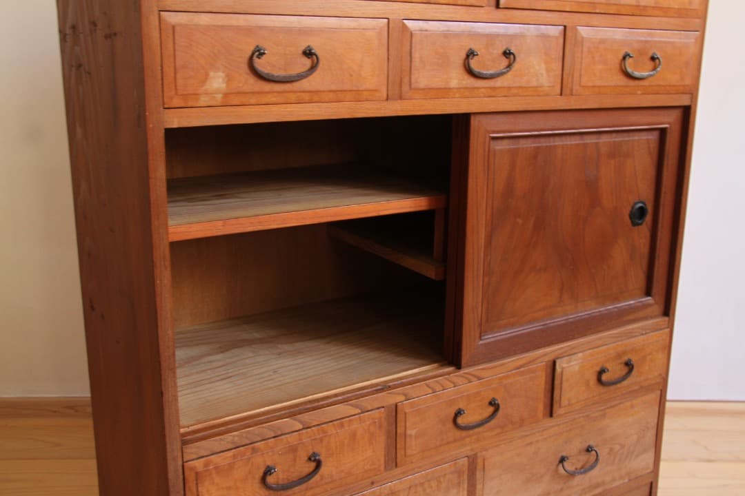 収納棚　チェスト　和箪笥　木製　ナチュラル　和家具　古道具　古家具　アンティーク