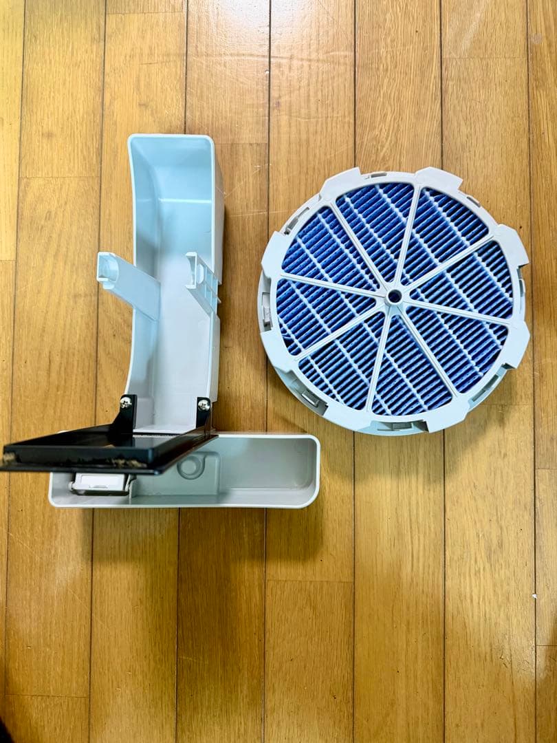 【美品 】富士通 PLAZION DAS-303K-W 加湿脱臭機　2022年製