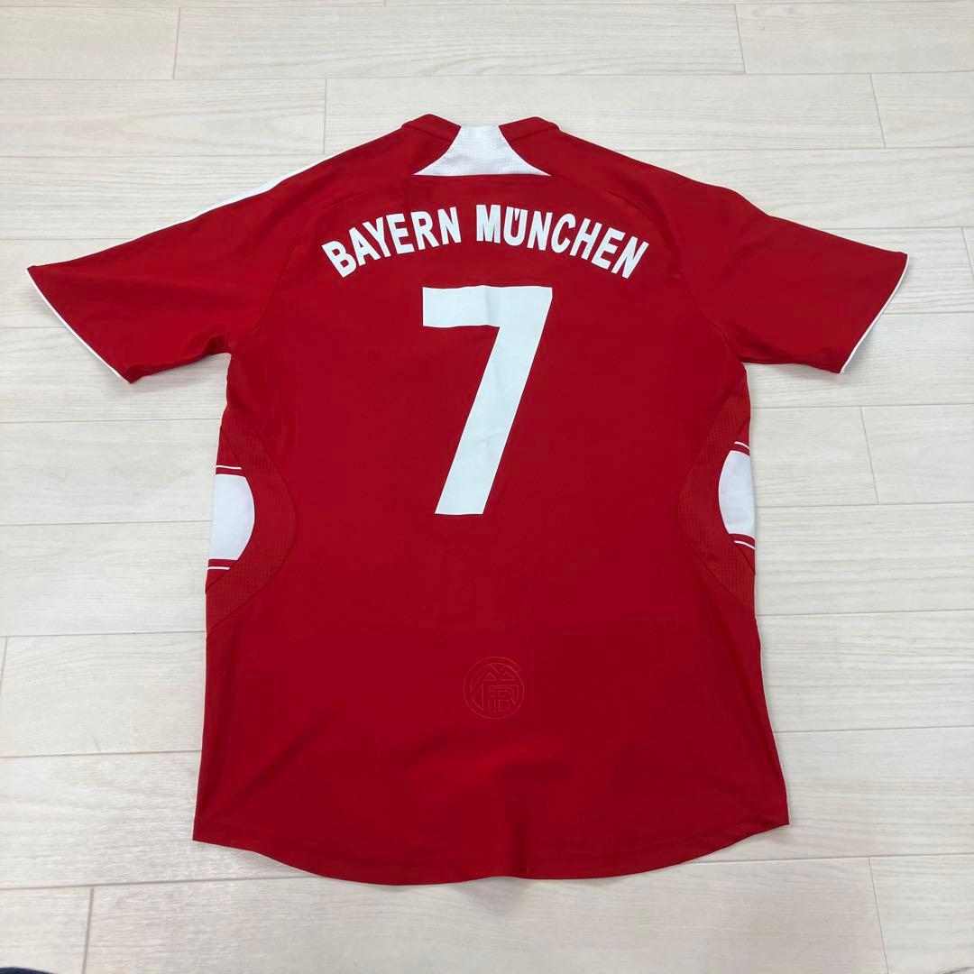 adidas バイエルンミュンヘン サッカーシャツ 2007-2009 赤白