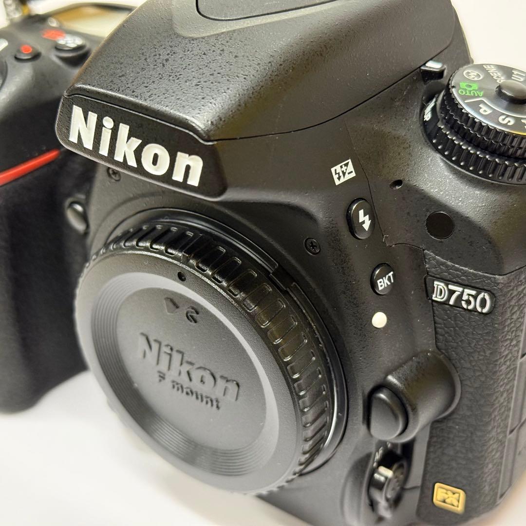 Nikon D750 デジタル一眼レフカメラ 本体