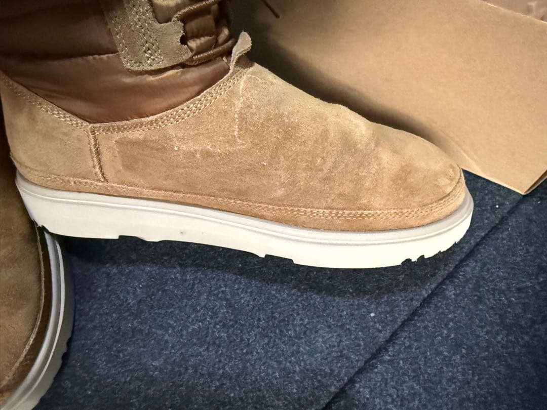 UGG ムートンブーツ 防水　ベージュ