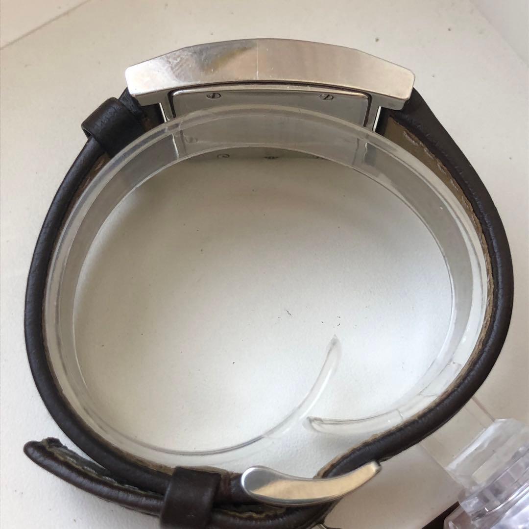 GUCCI 7700M 電池新品　アナログ時計 レザーベルト